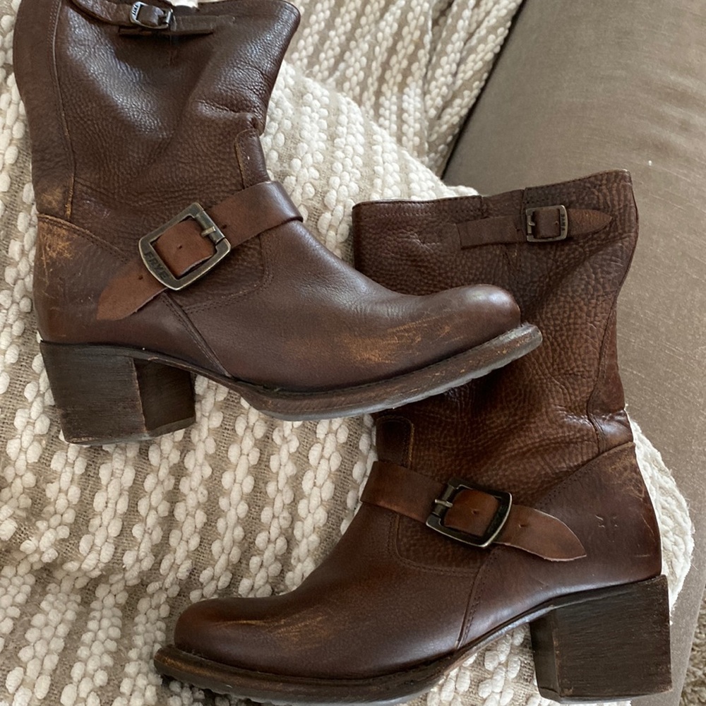 Brown leather Frye boots